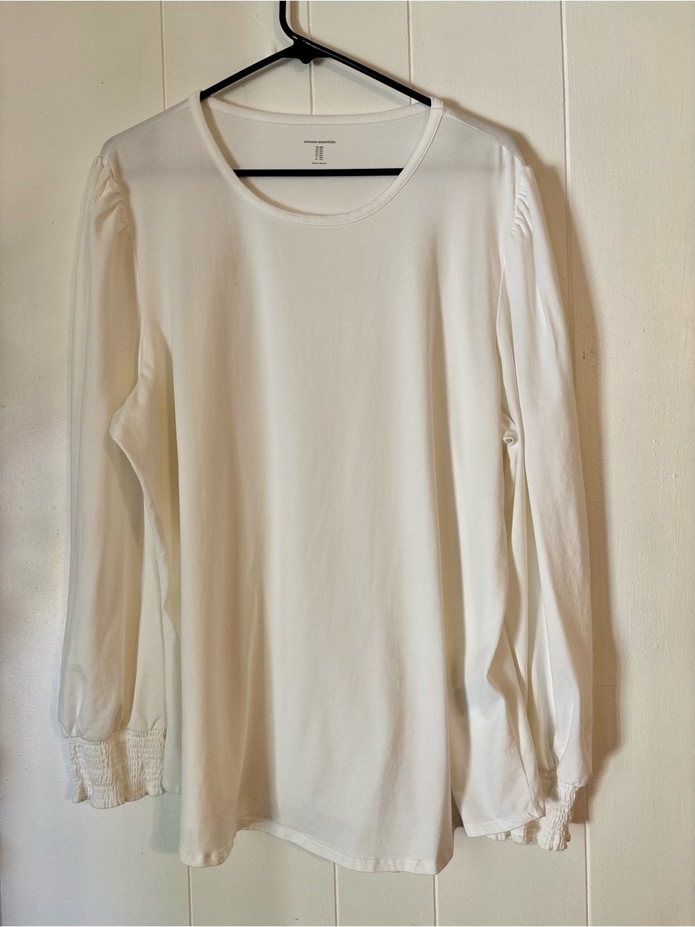 Amazon Essentials White Long Sleeve Scoop Neck Top with Smocked Cuffs
